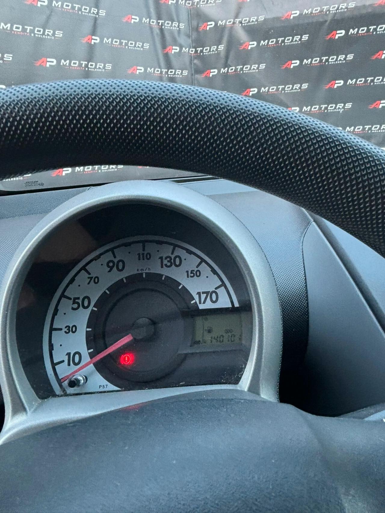 Toyota Aygo 1.0 12V VVT-i 5 porte Now Connect