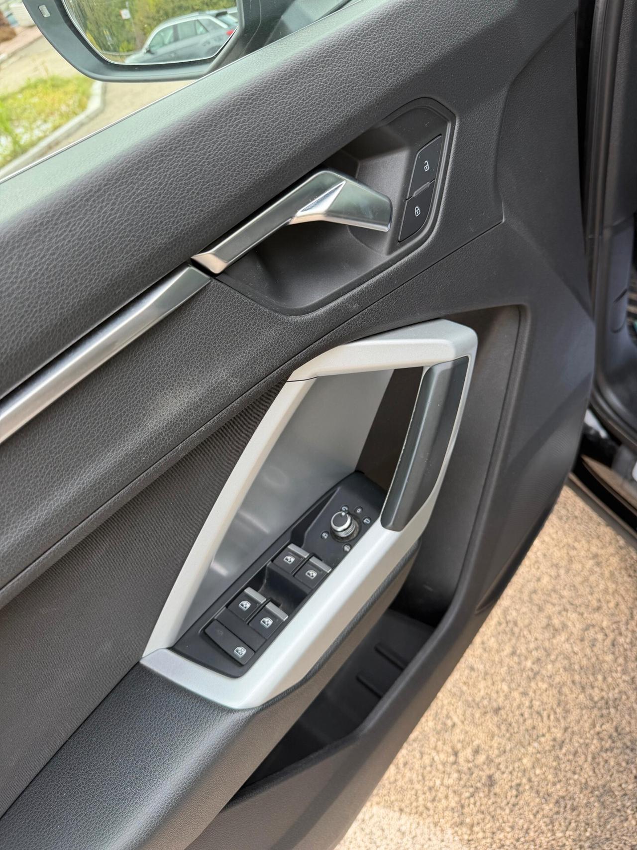 Audi Q3 35 TDI S tronic line edition