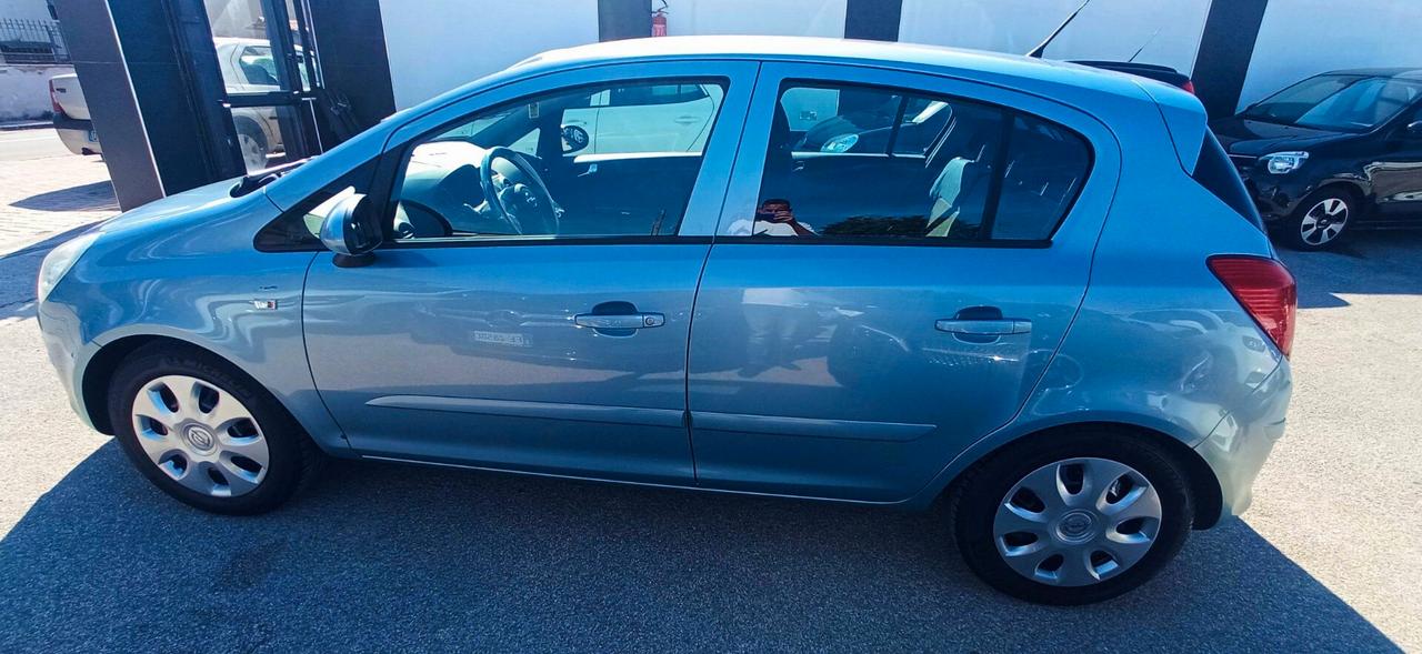 Opel Corsa 1.2 5 porte Enjoy