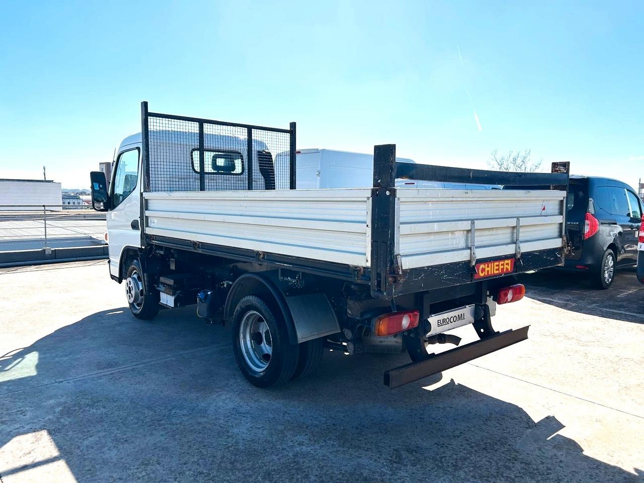 Mitsubishi Fuso Canter 3S15 Ribatabile Trilaterale