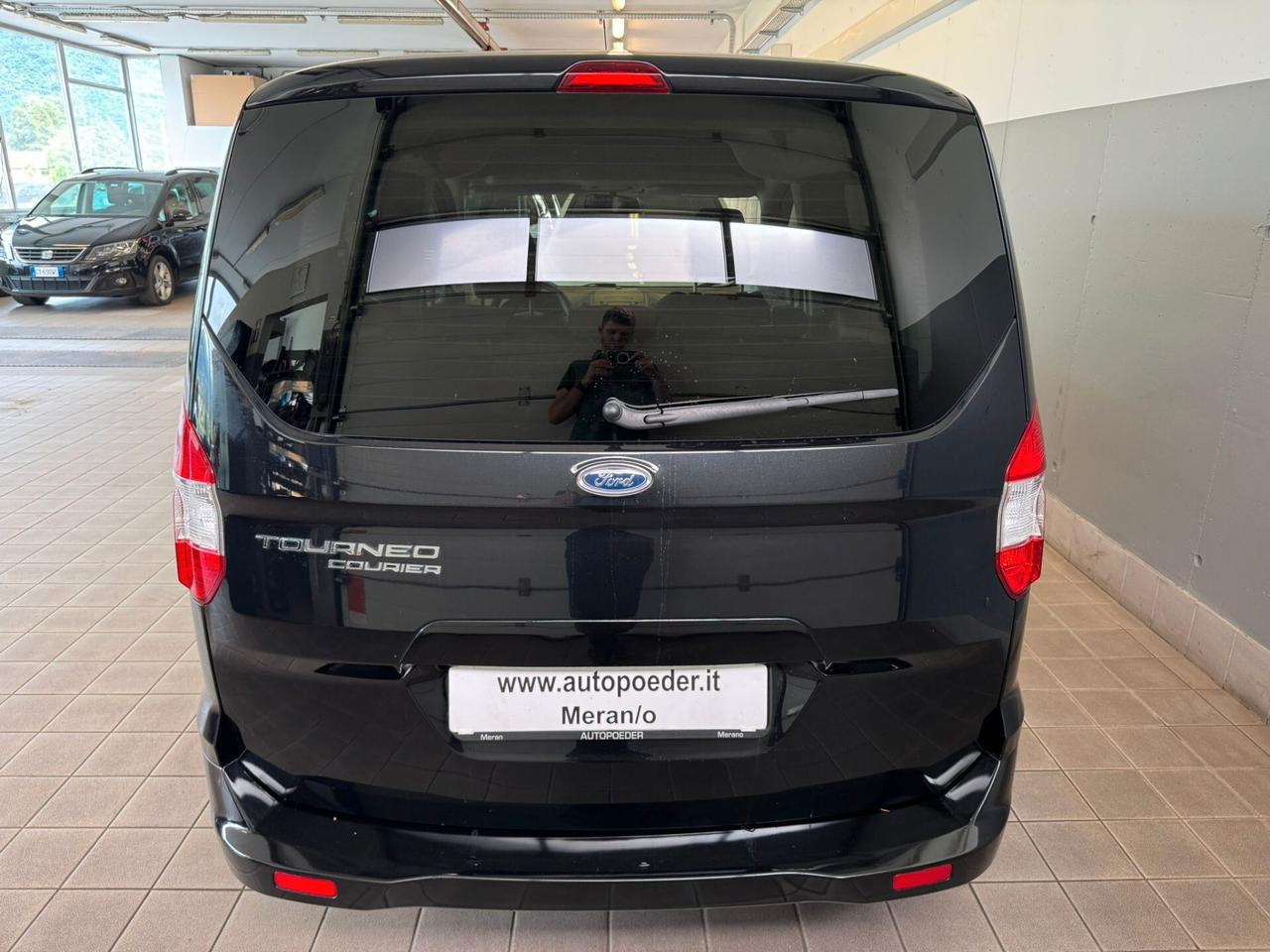 Ford Tourneo Courier Tourneo Courier 1.5 TDCI 100 CV S&S Sport