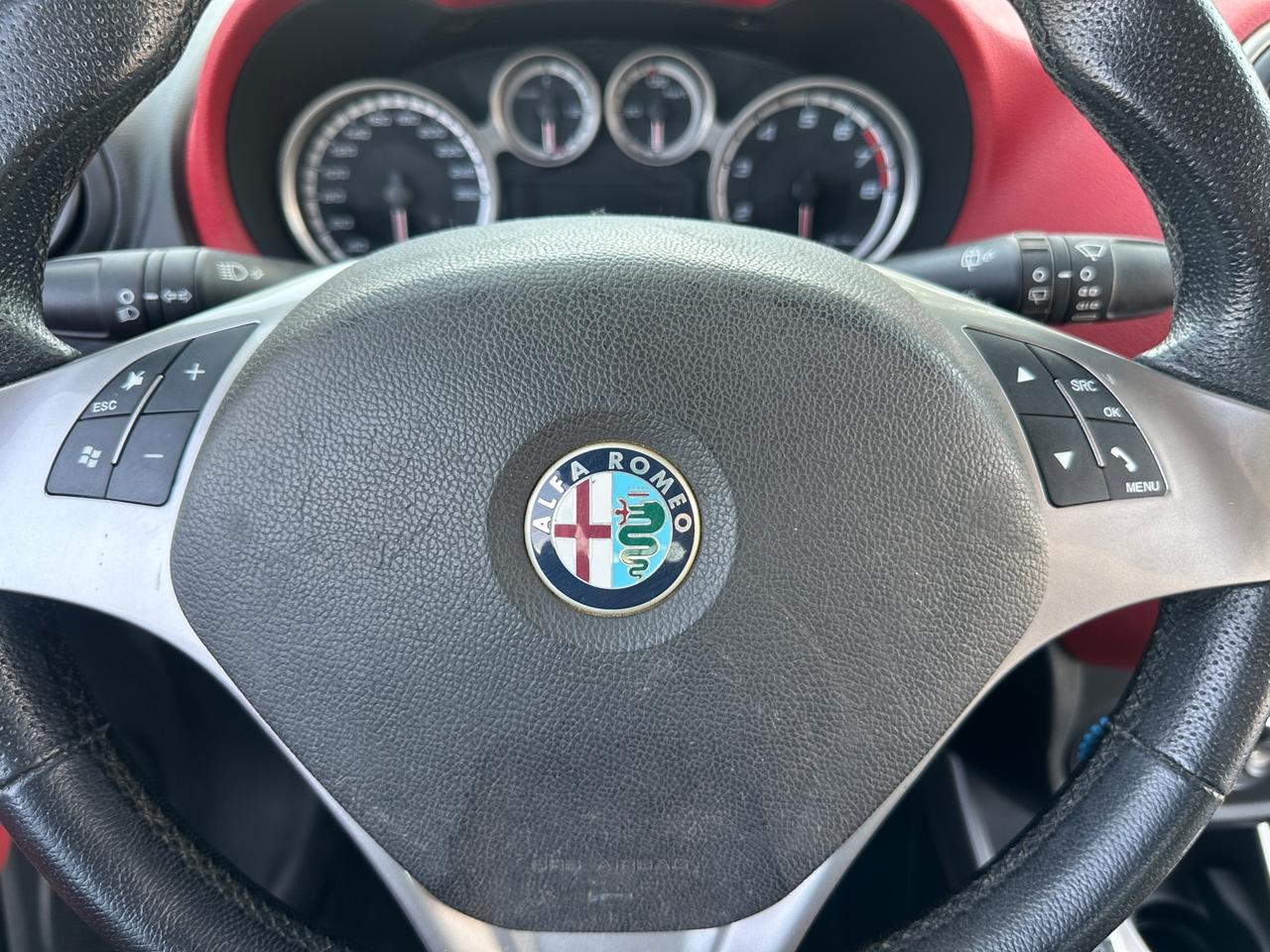 Alfa Romeo MiTo 1.4 T 155 CV Distinctive Sport Pack