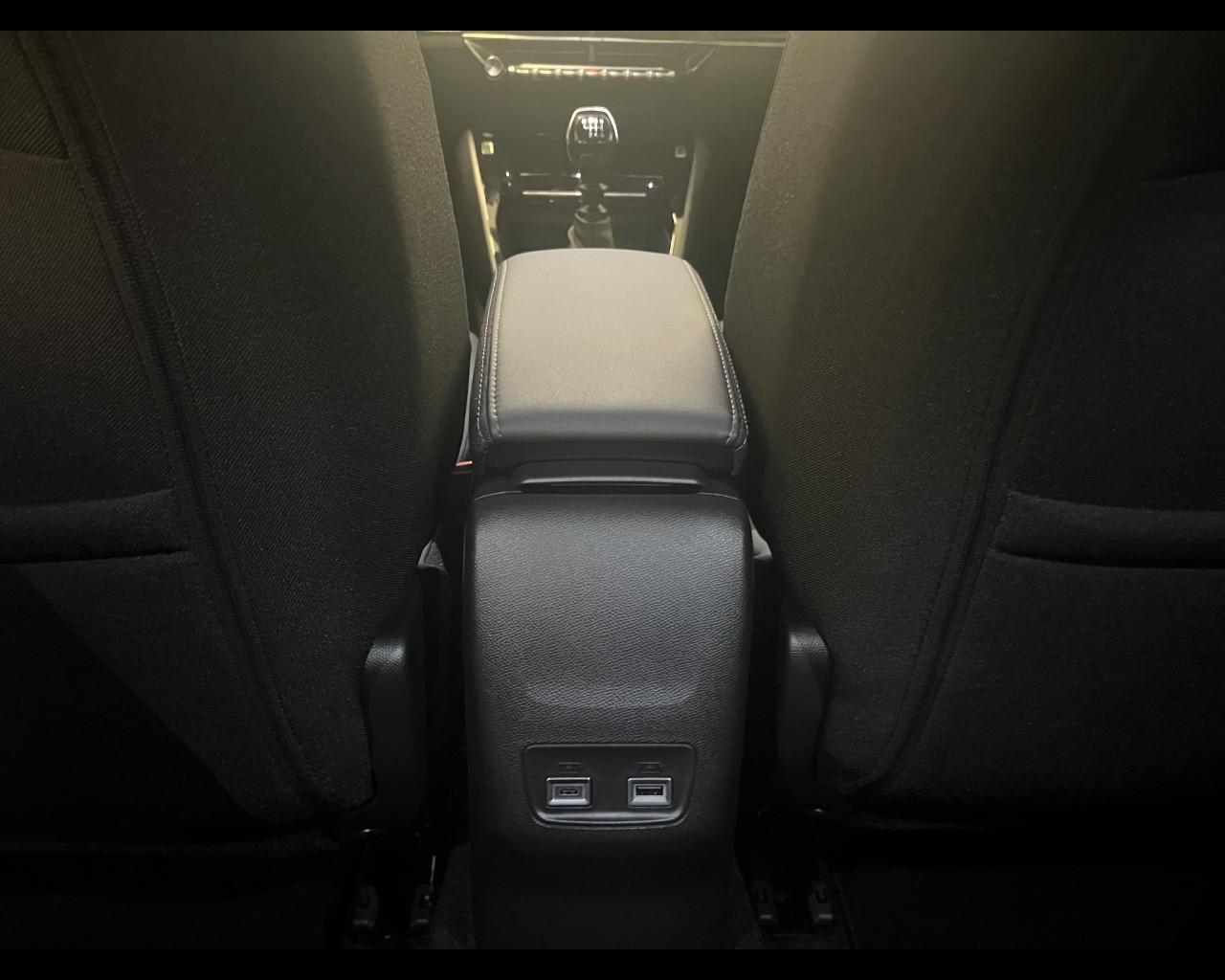 PEUGEOT 2008 2ª serie - 2008 PureTech 100 S&S Allure
