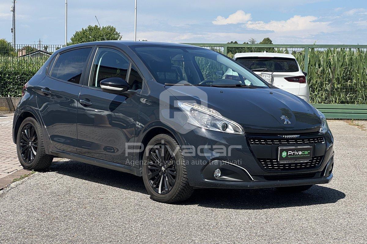 PEUGEOT 208 1° serie PureTech 82 5 porte Black Line