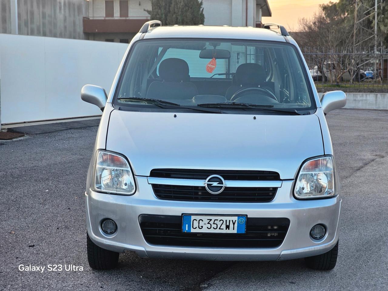 Opel Agila 1.3 DIESEL OK PER NEOPATENTATI