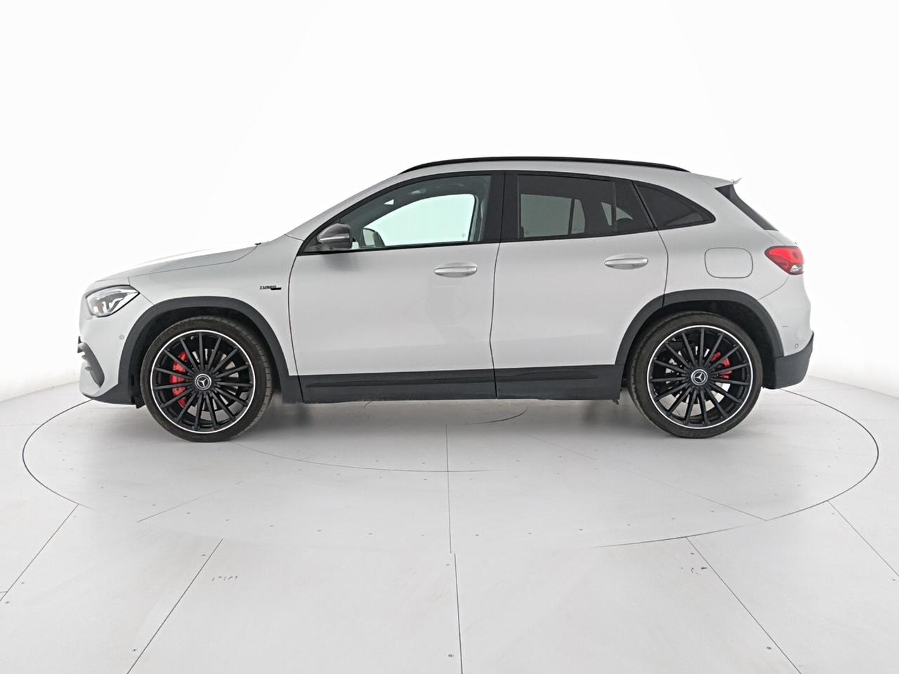 Mercedes GLA AMG 35 4matic
