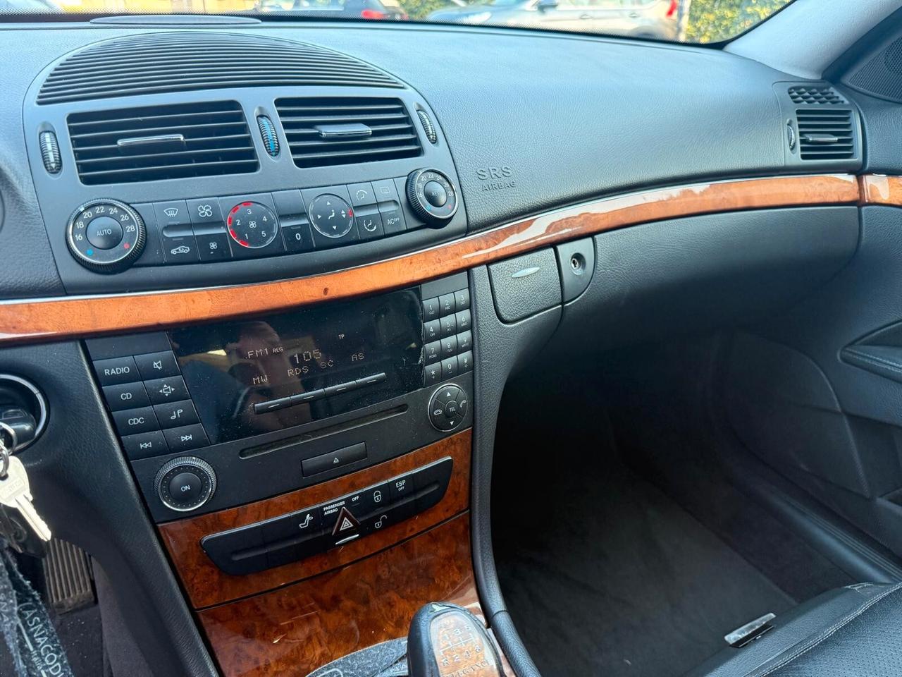 Mercedes-benz E 270 CDI cat Avantgarde