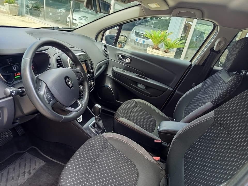 Renault Captur dCi 8V 90 CV EDC x neopatentati