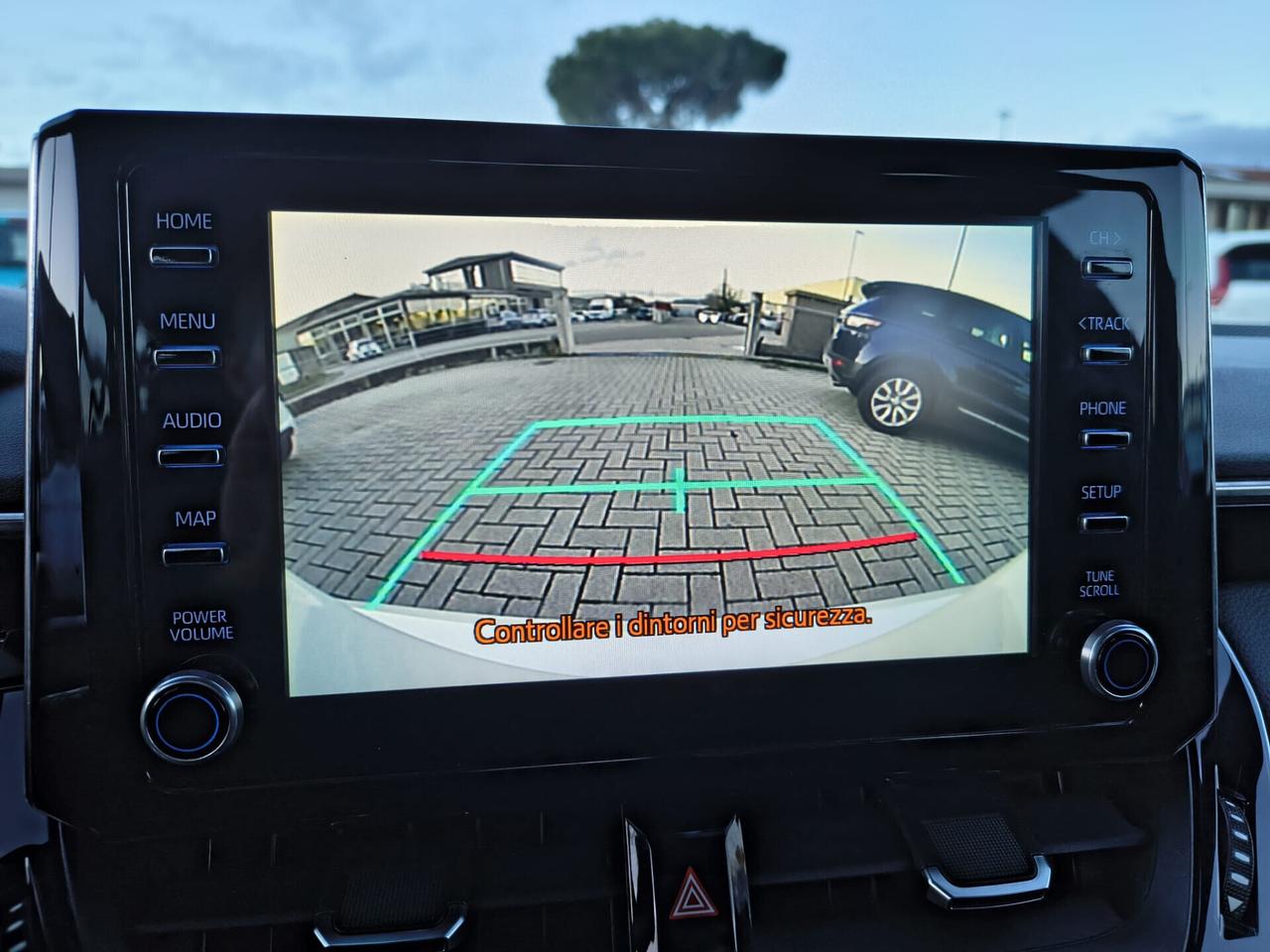 Toyota Corolla 2.0 Hybrid **PREZZO PROMO**