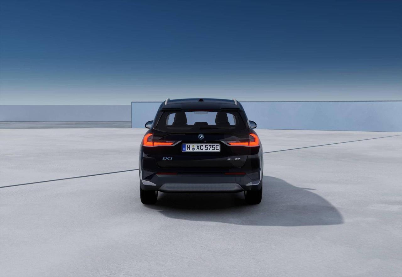 BMW X1 iX1 eDrive20 xLine