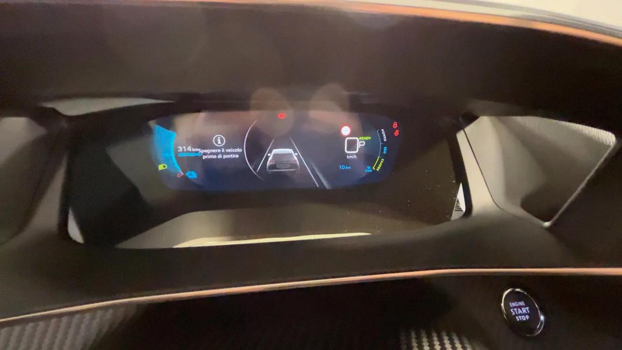 Peugeot 2008 motore elettrico 136 CV Allure Pack