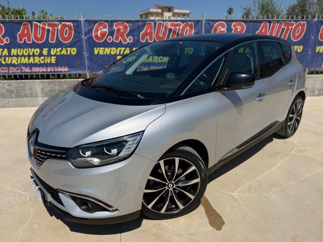RENAULT Scenic ENERGY INITIALE PARIS