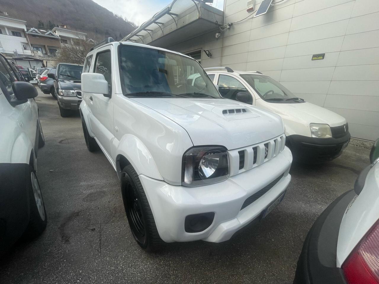 Suzuki Jimny 1.3 4WD Evolution AUTOCARRO 3porte Bianco, 11/2015, Km 176.467