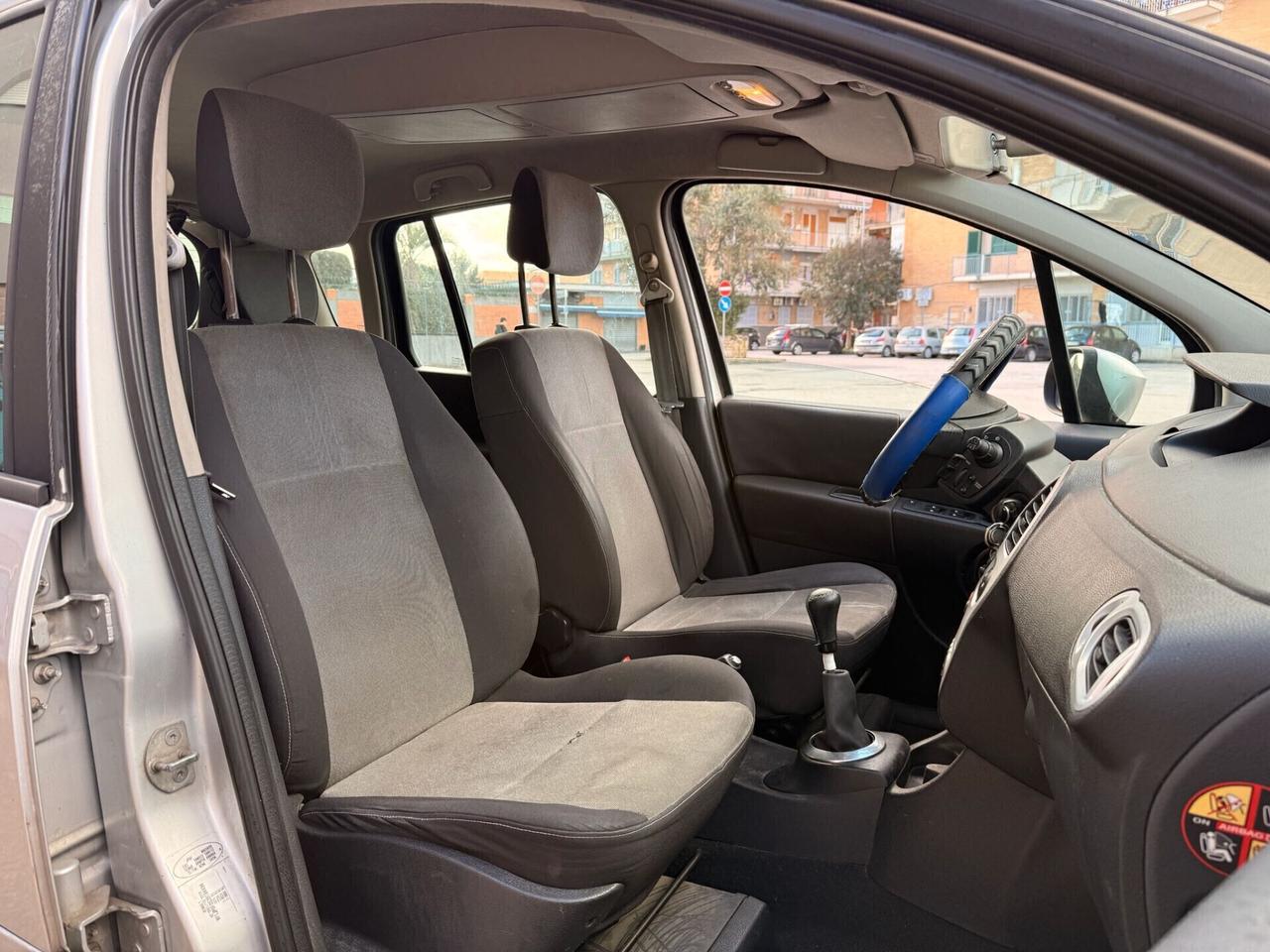Renault Modus Grand 1.5 dCi 85CV Expression