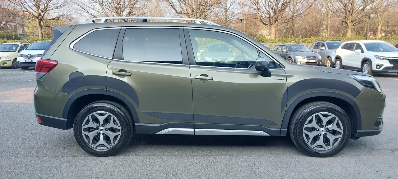 Subaru Forester 2.0 e-Boxer MHEV CVT Lineartronic Style