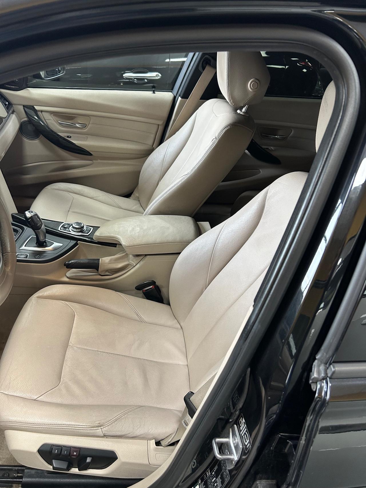 BMW 320d Modern 184 cv “AUT/PELLE/NAVI/18”-2013