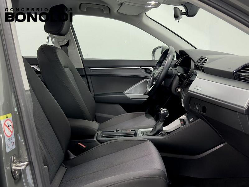 Audi Q3 2.0 35 TDI Business Advanced S Tronic