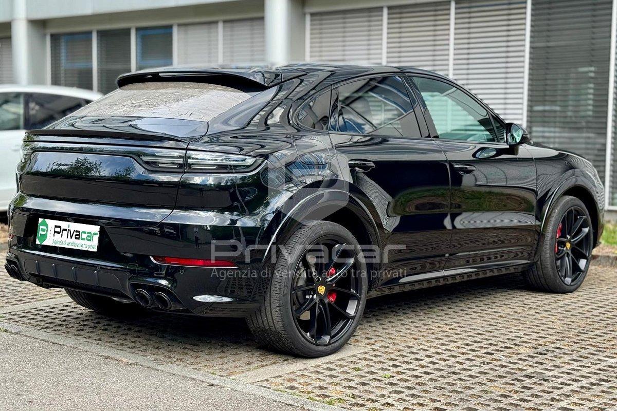 PORSCHE Cayenne Coupé 4.0 GTS