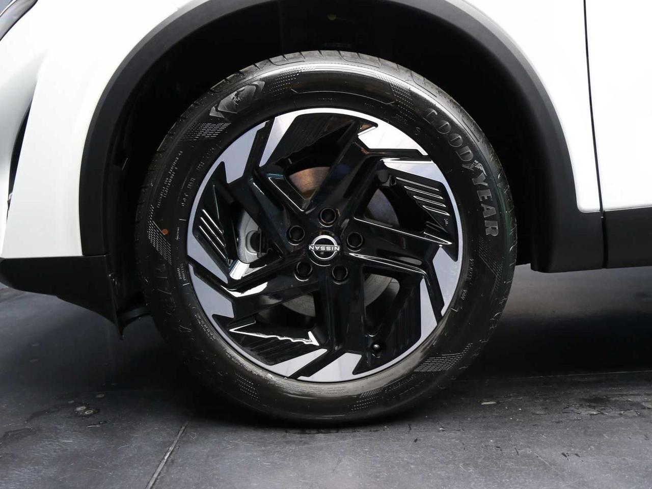 Nissan Qashqai Xtronic N-Connecta MHEV 158 #50123