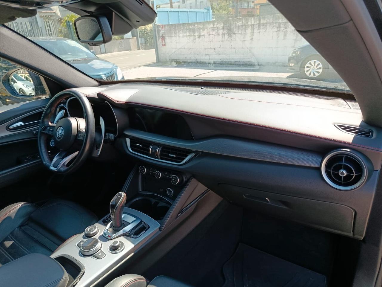 Alfa Romeo Stelvio 2.2 210 CV AT8 Q4 Competizione-2023