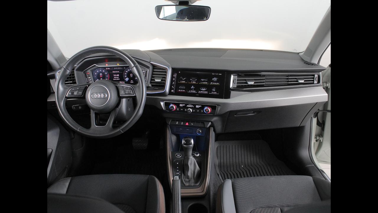 AUDI A1 II 2019 Sportback - A1 Sportback 25 1.0 tfsi Admired s-tr