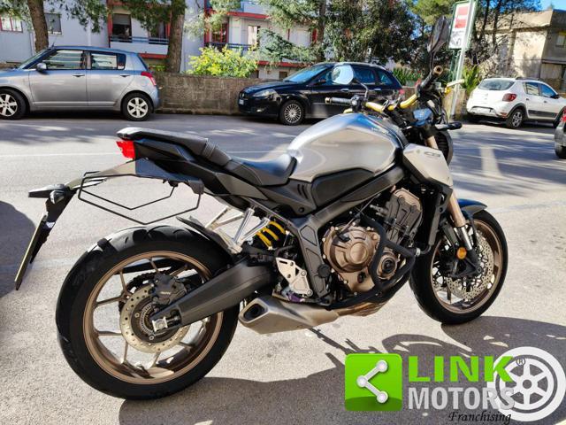 HONDA CB 650 R SOLO 8500KM