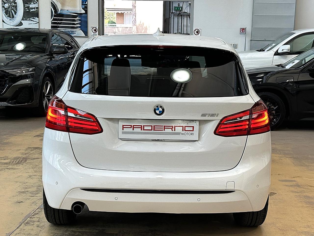 BMW 218 i Active Tourer Sport 140cv auto