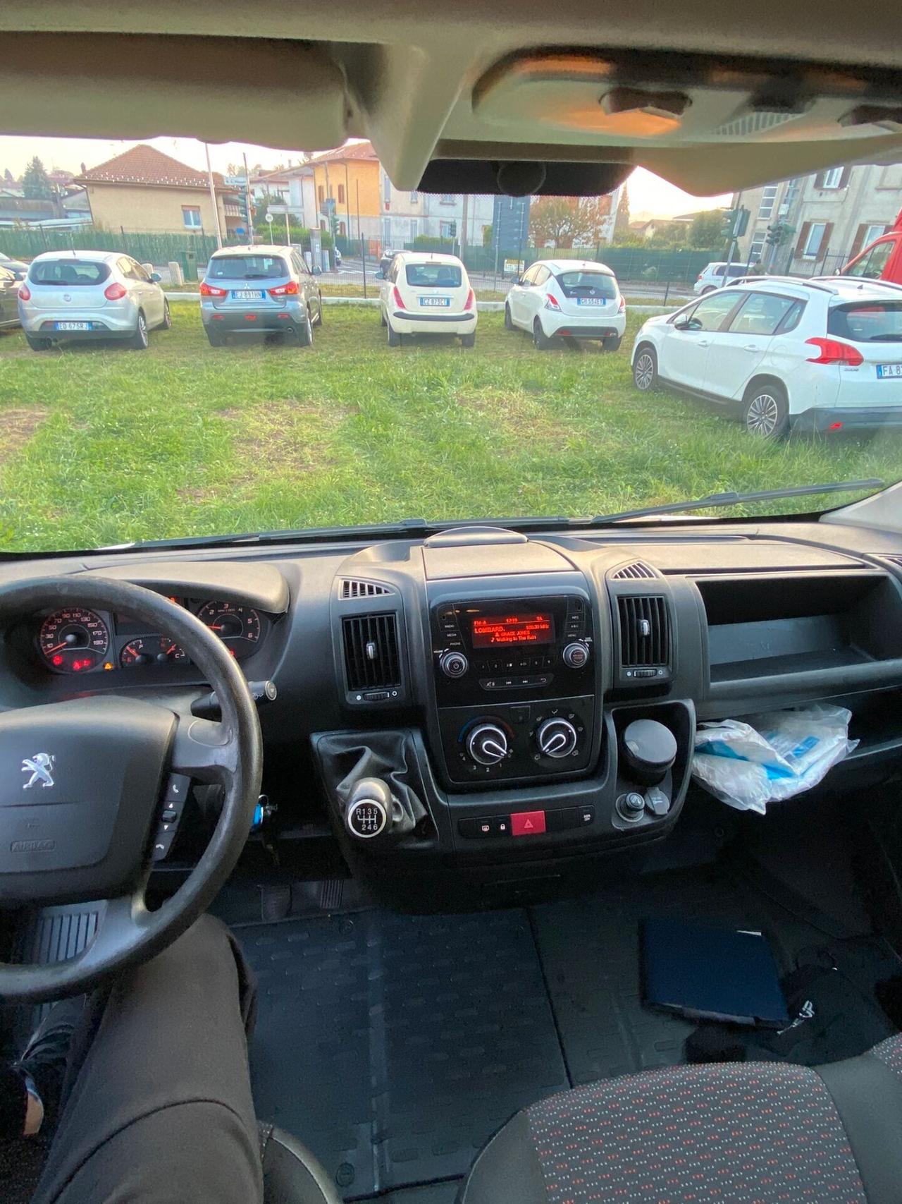 Peugeot Boxer 330 2.0 BlueHDi PC-TN Furgone