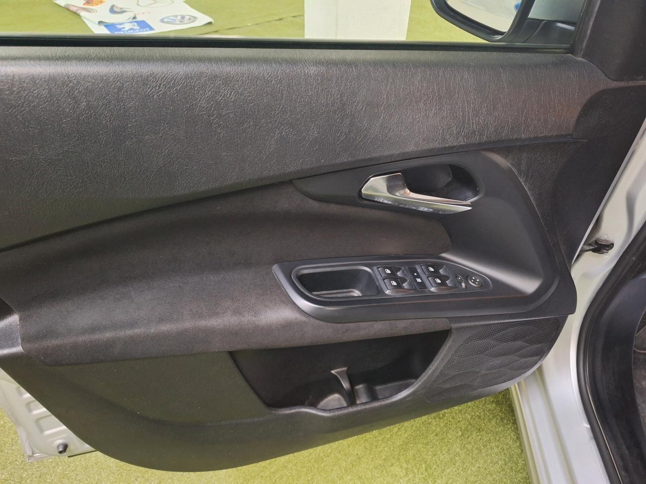 Fiat Tipo 1.6 Mjt S&S 5 porte S-Design