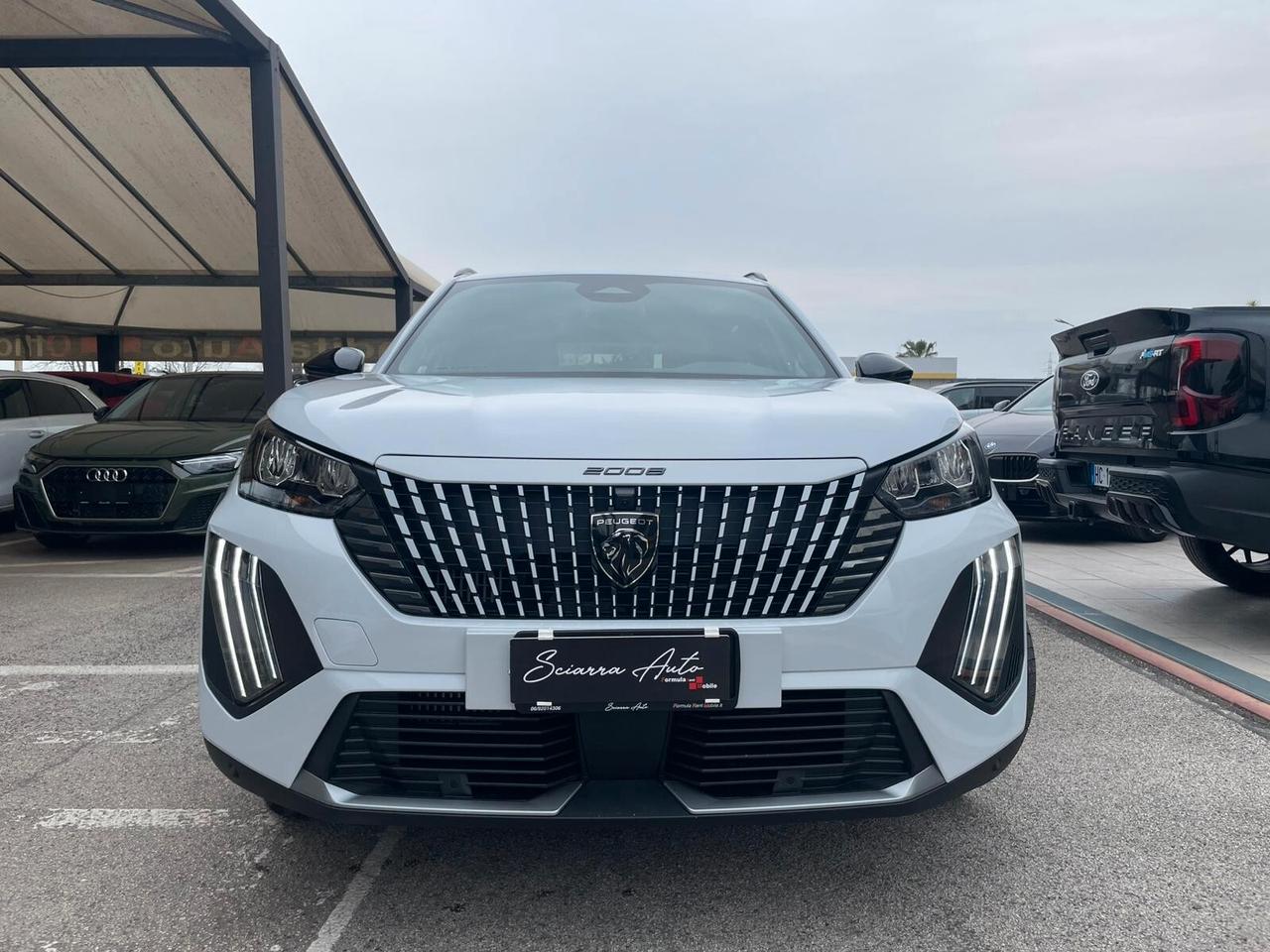 Peugeot 2008 Hybrid 145 e-DCS6 Allure