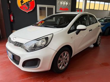 Kia Rio 1.1 CRDi WGT 5p. LX