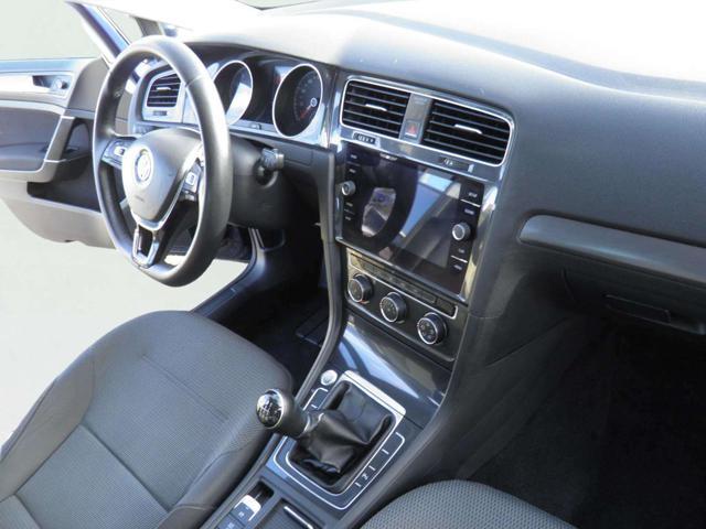 VOLKSWAGEN Golf 1.0 TSI 110 CV 5p. Trendline BlueMotion Technology