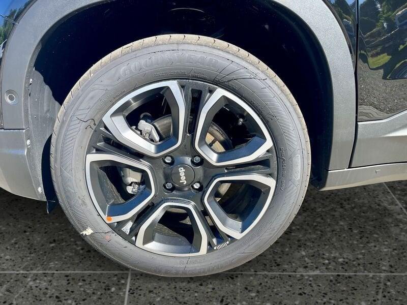 Jeep Avenger 1.2 turbo e-hybrid mhev Summit fwd 110cv edct6 - KM0