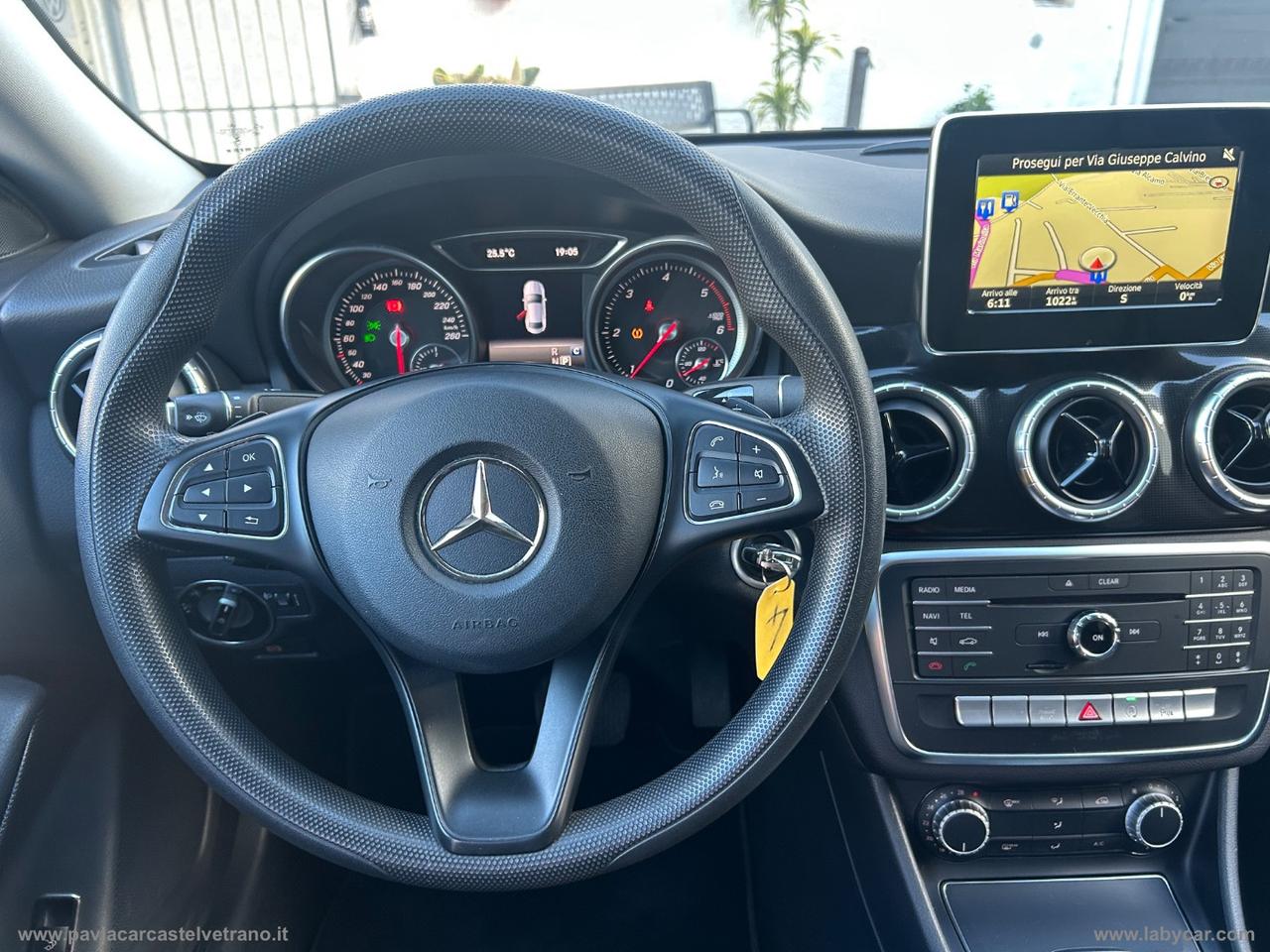 MERCEDES-BENZ CLA 180 d Automatic Executive