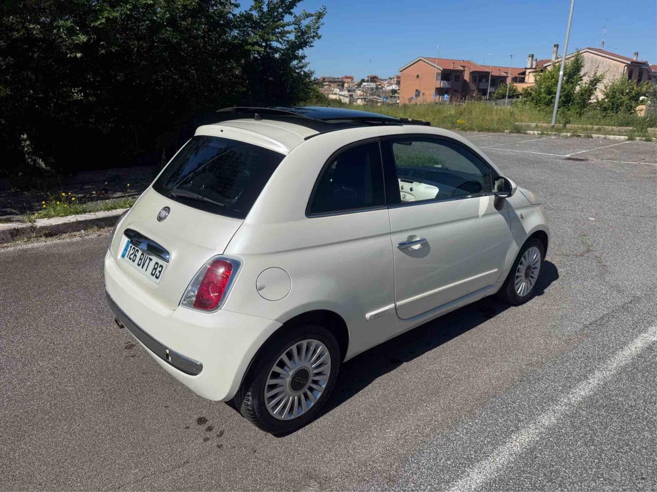 FIAT 500 tetto apribile 90000km garanzia 12 mesi permute