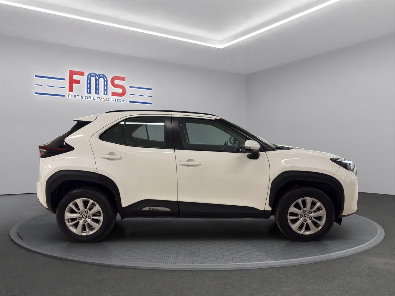 Toyota Yaris Cross 1.5h Active fwd 116cv e-cvt