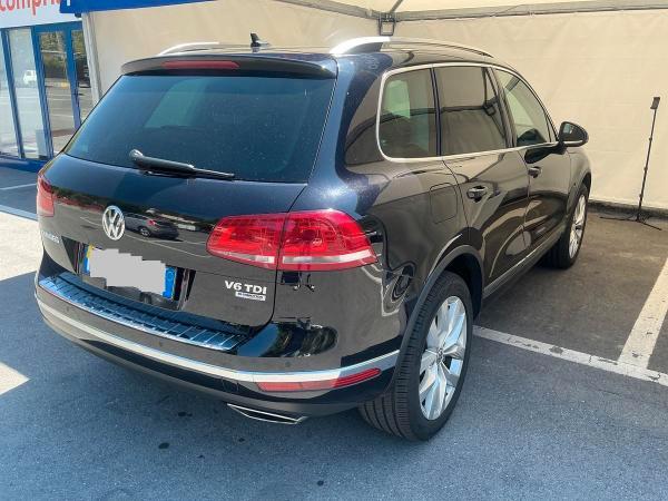 Volkswagen Touareg 3.0 V6 tdi Executive 204cv tiptronic