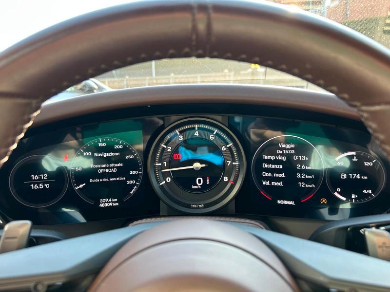 Porsche 911 Cabrio 3.0 Carrera 4 auto