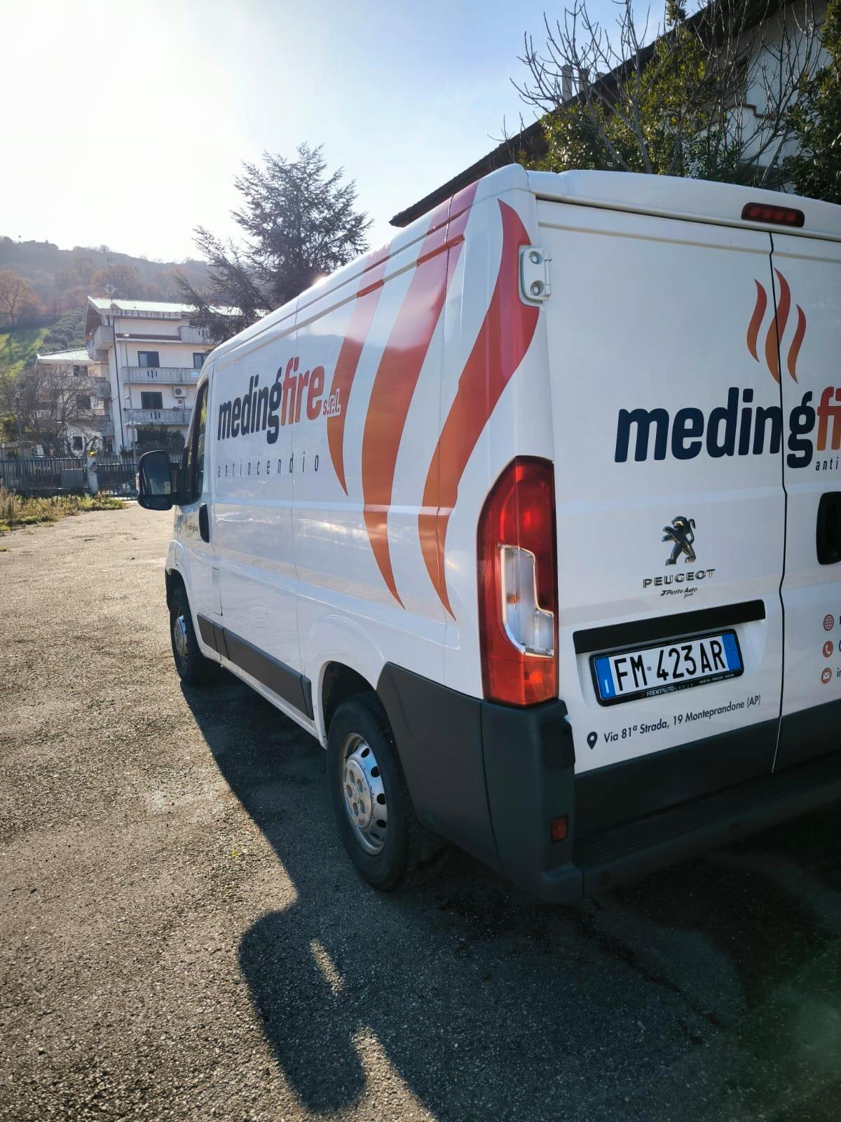 Peugeot Boxer 330 2.0 BlueHDi/110CV FAP PC-TN Combi Comfort