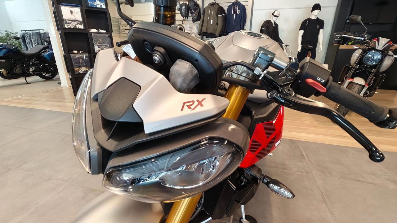 Triumph Street Triple RX STRETT 765