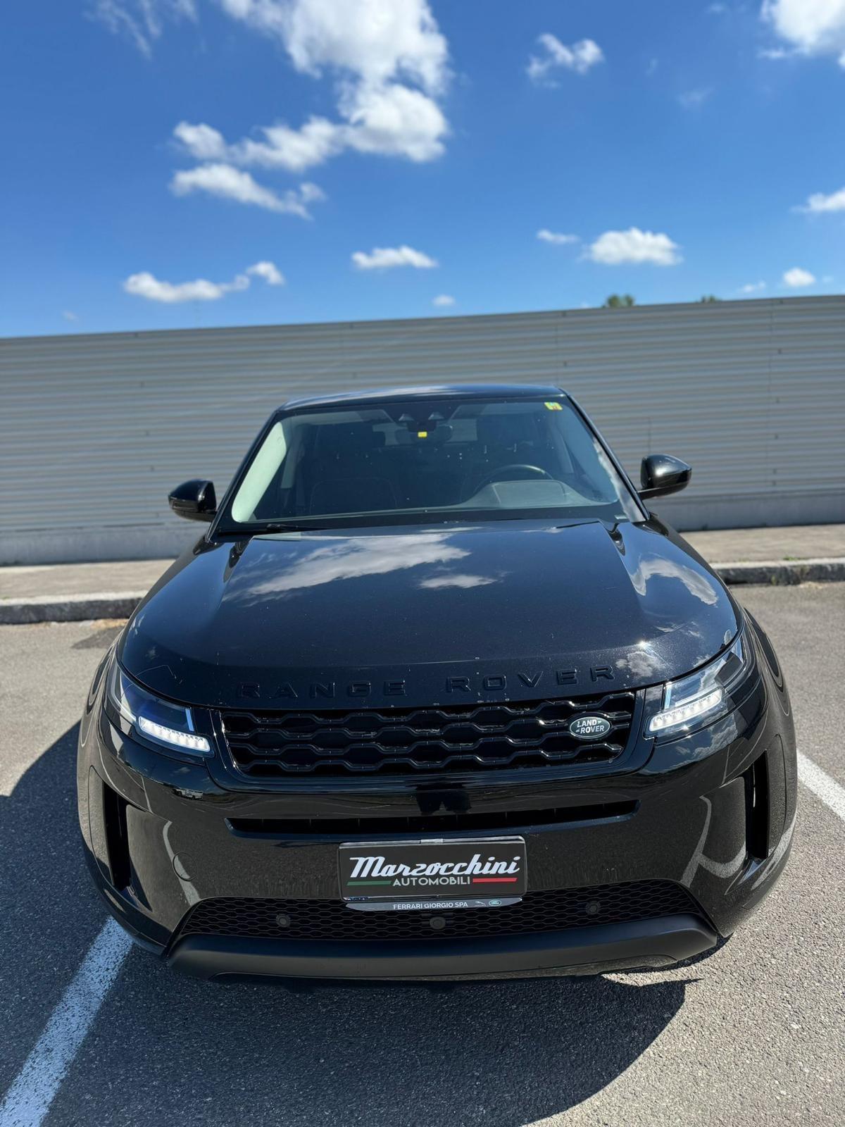 RANGE ROVER EVOQUE TOTAL BLACK 2020