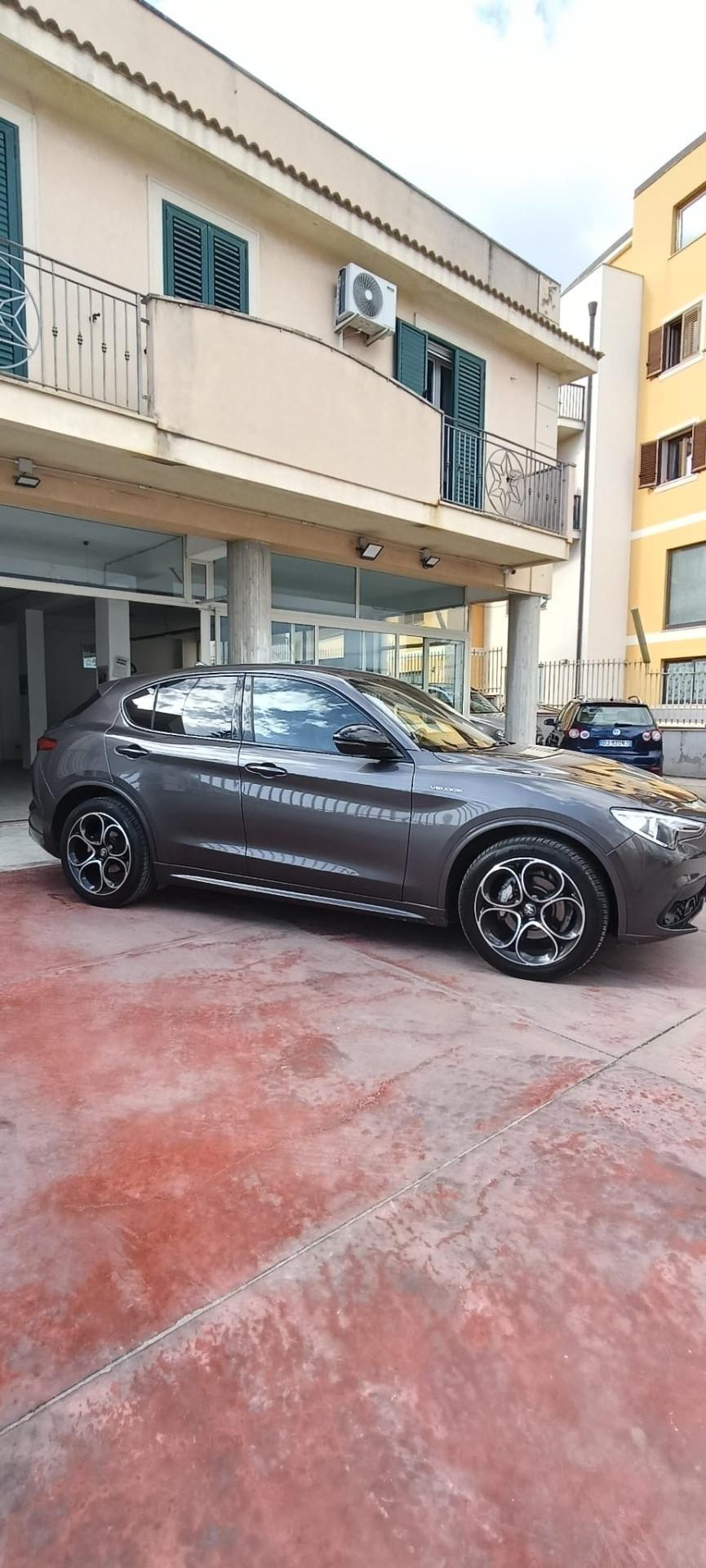 Alfa Romeo Stelvio 2.2 Turbodiesel 210 CV AT8 Q4 Veloce