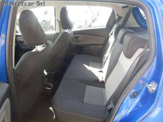 TOYOTA Yaris Yaris III 2017 5p 1.5h Business - FV156FC