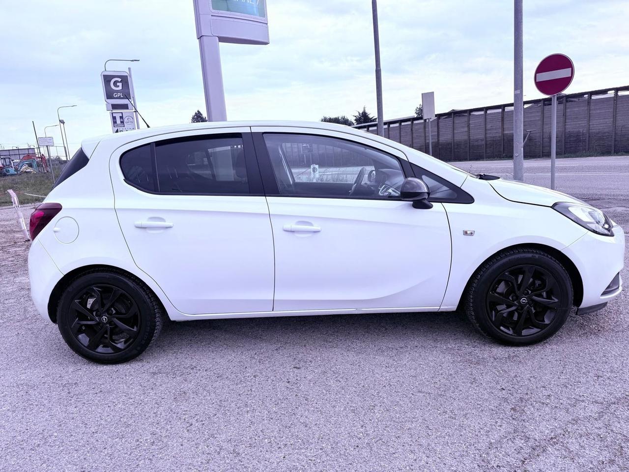 Opel Corsa 1.3 CDTI 5 porte Ok neopatentati