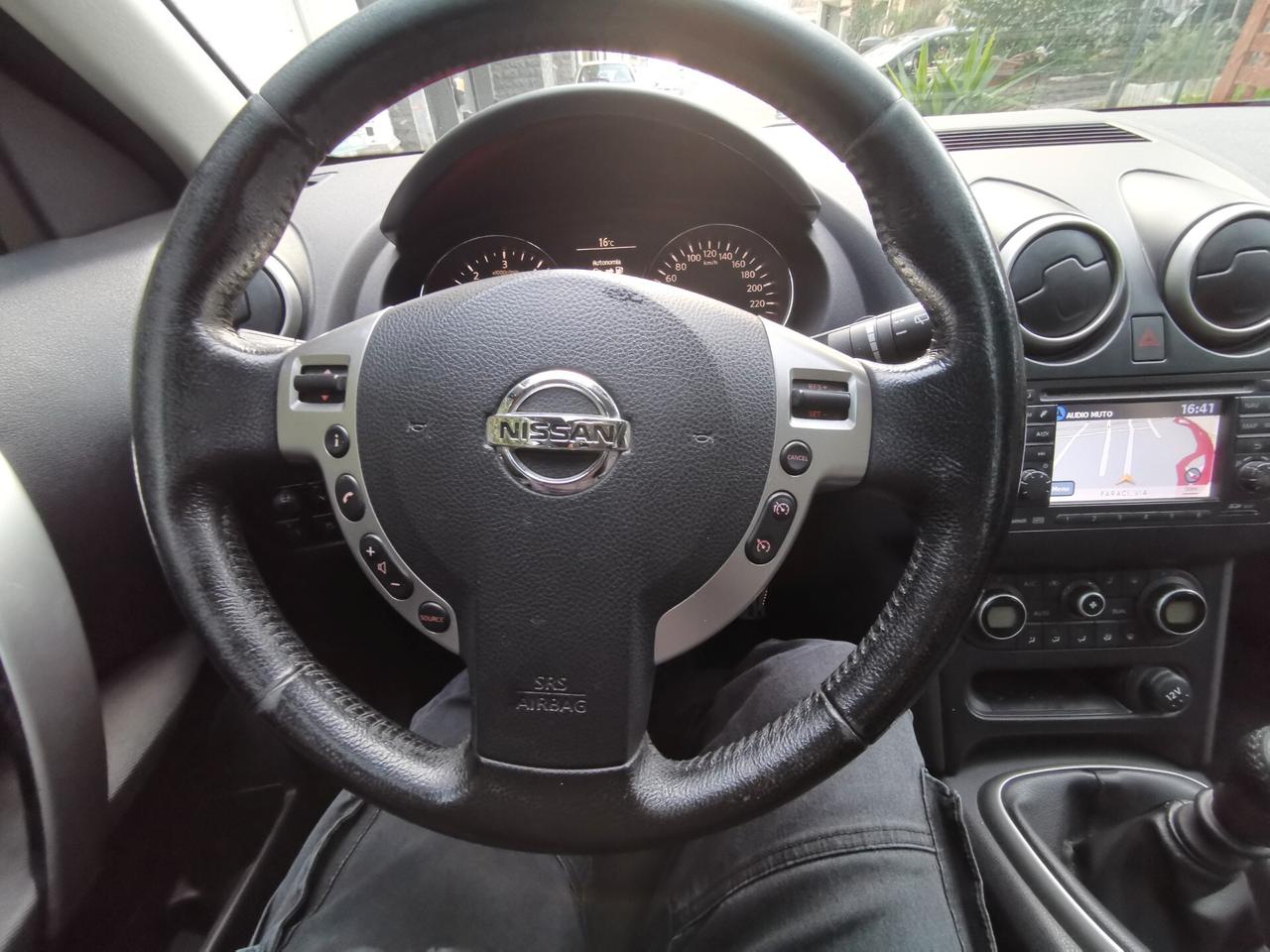 Nissan Qashqai 2.0 dCi n-tec 2011 Autocarro