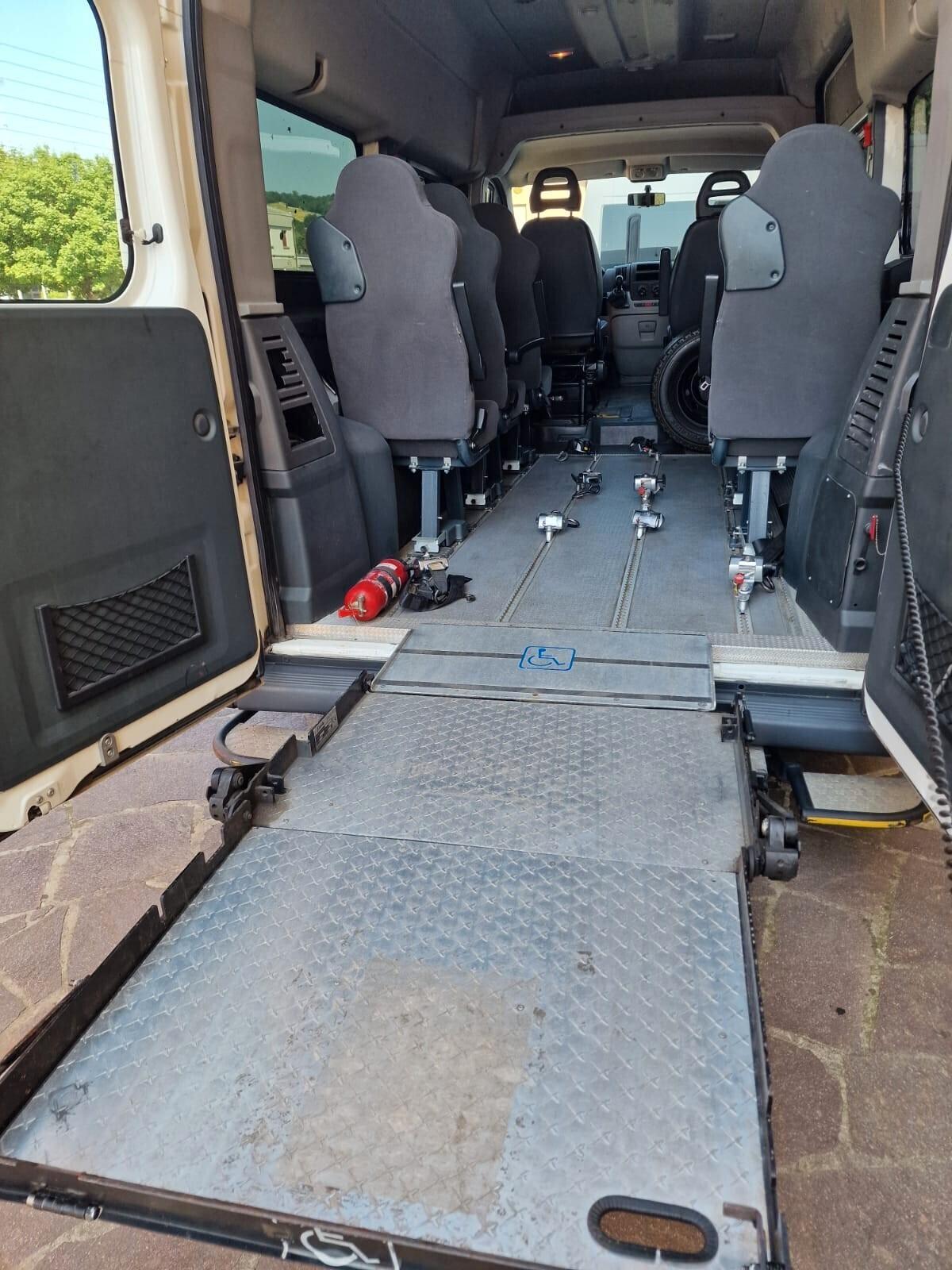 Fiat Ducato 2.3 MJT trasporto disabili 9 POSTI