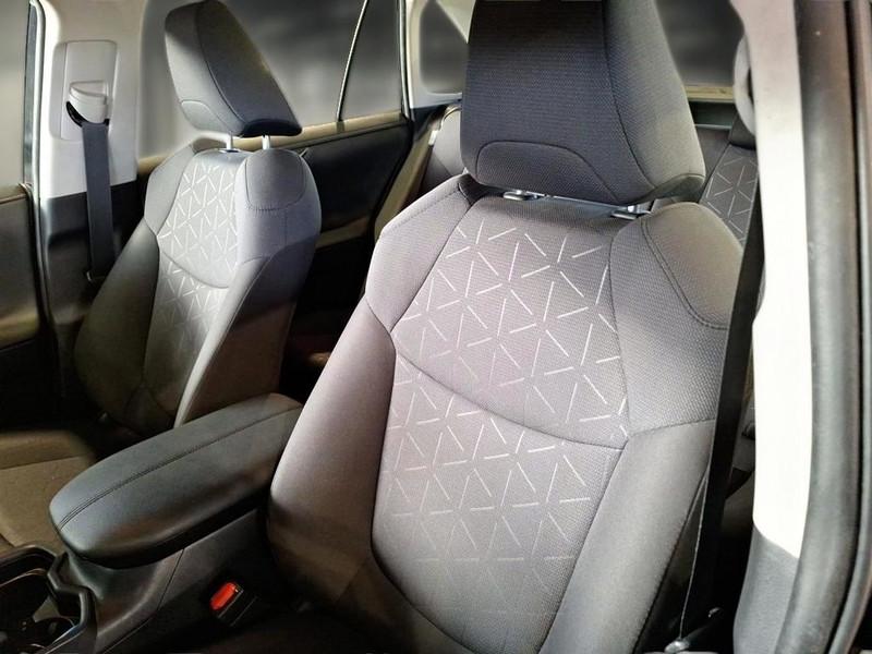 TOYOTA RAV 4 2.5 HV 178cv E-CVT Business 2WD