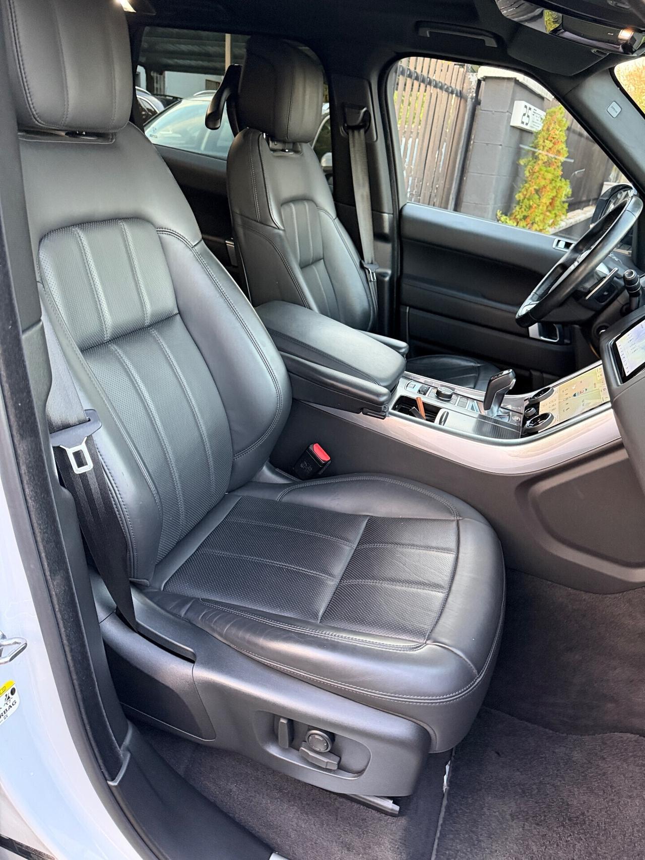 Land Rover Range Sport 3.0D l6 300 CV HSE Dynamic Stealth