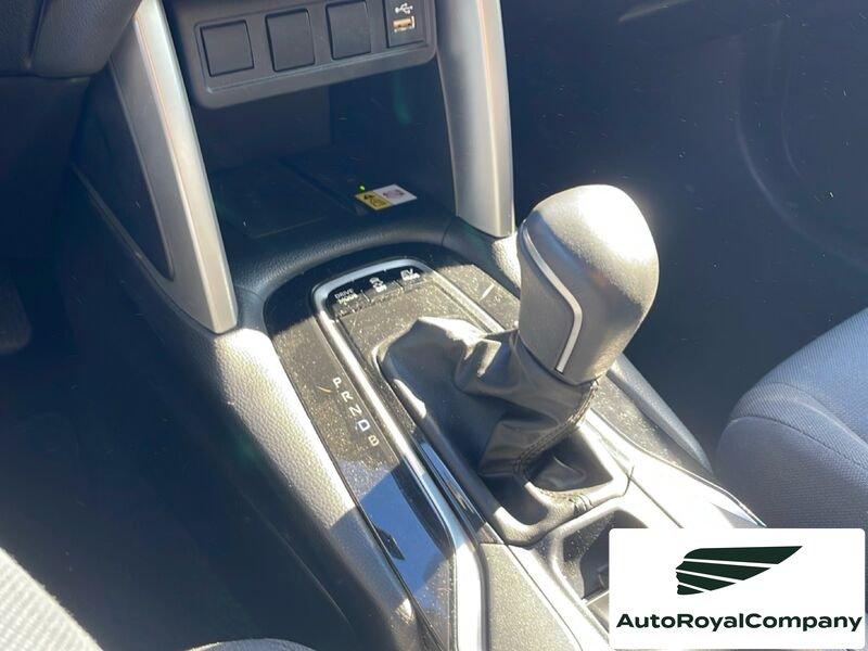 Toyota Corolla Cross 2.0H (197 CV) E-CVT Trend 4WD