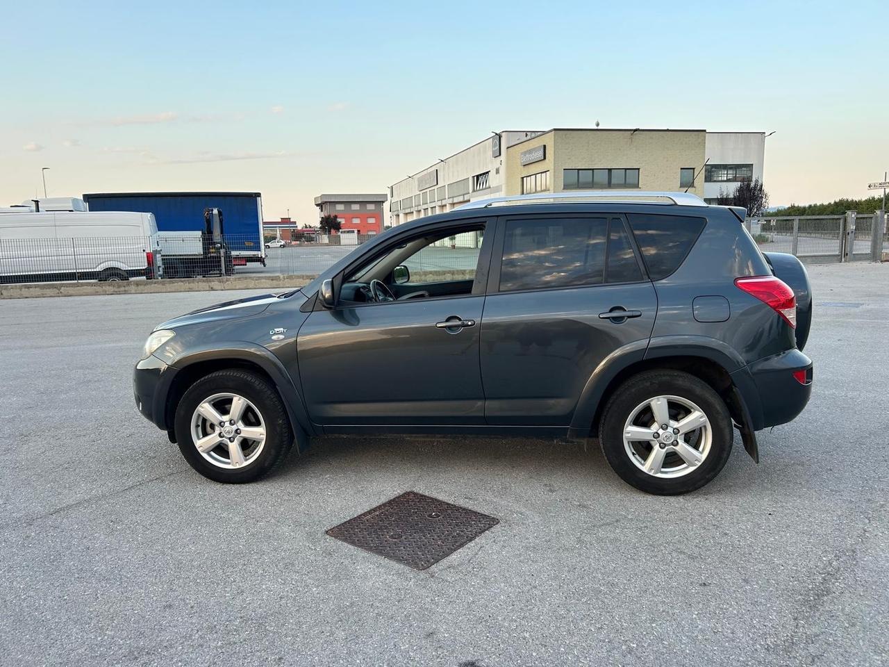 Toyota RAV 4 RAV4 2.2 diesel 4x4 …130 mila kilometri